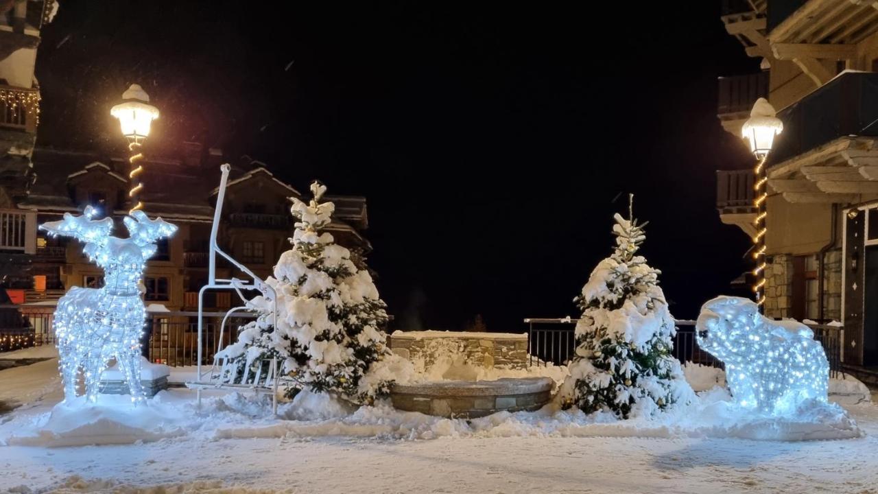 Arcs 1950 Appartement Luxe Type Chalet 5 A 7 Personnes Vue Imprenable Sur Le Montblanc Skis Aux Pieds Les Arcs  Exterior photo